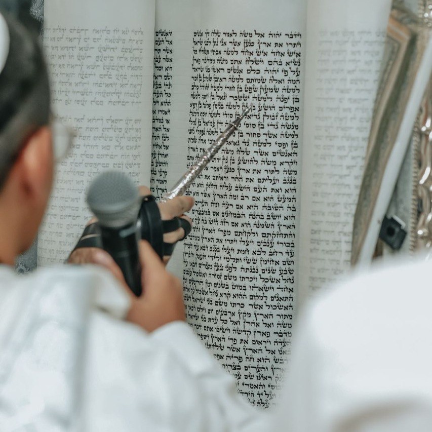 קונספט חדש בעליה לתורה - דביר דלויה