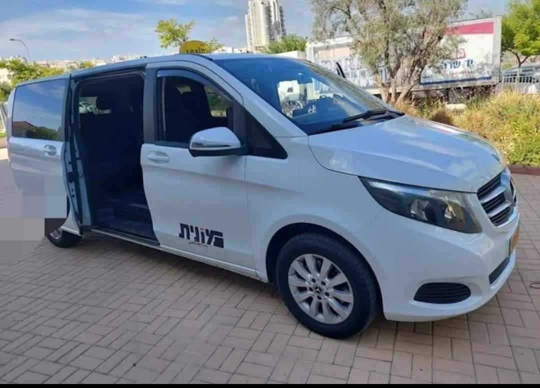מוניות העיר חטיבת נתב"ג