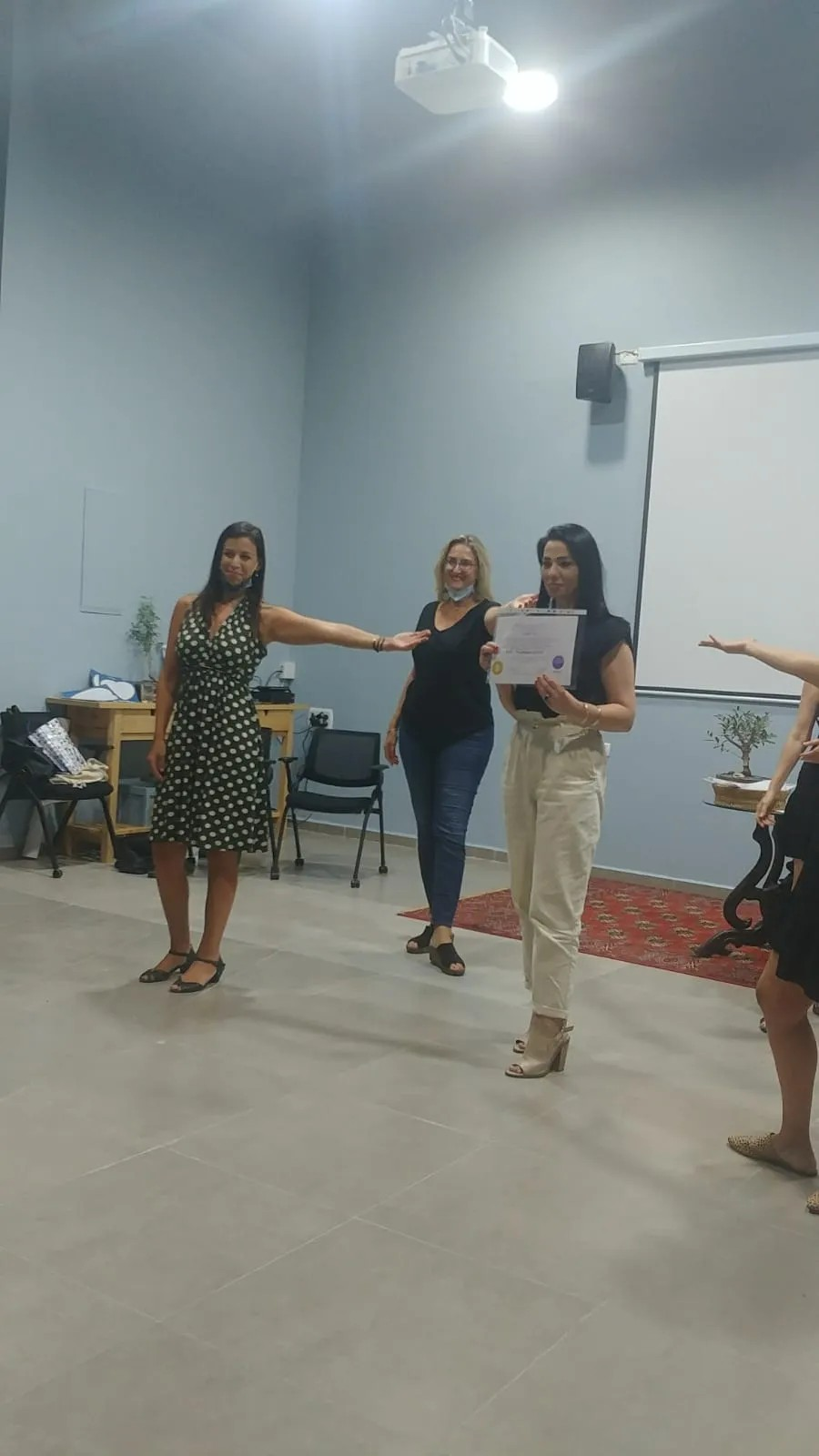 נוי משה | קליניקה פרטית | ראשון לציון | מאמנת רגשית