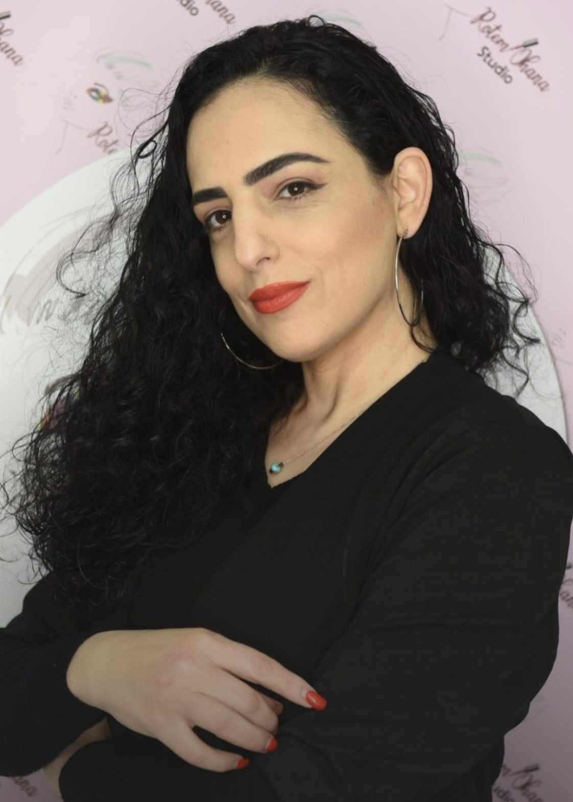 רותם אוחנה | מטפלת רגשית מקצועית | NLP ו-CBT | תטא הילינג ופסיכודרמה | רמלה